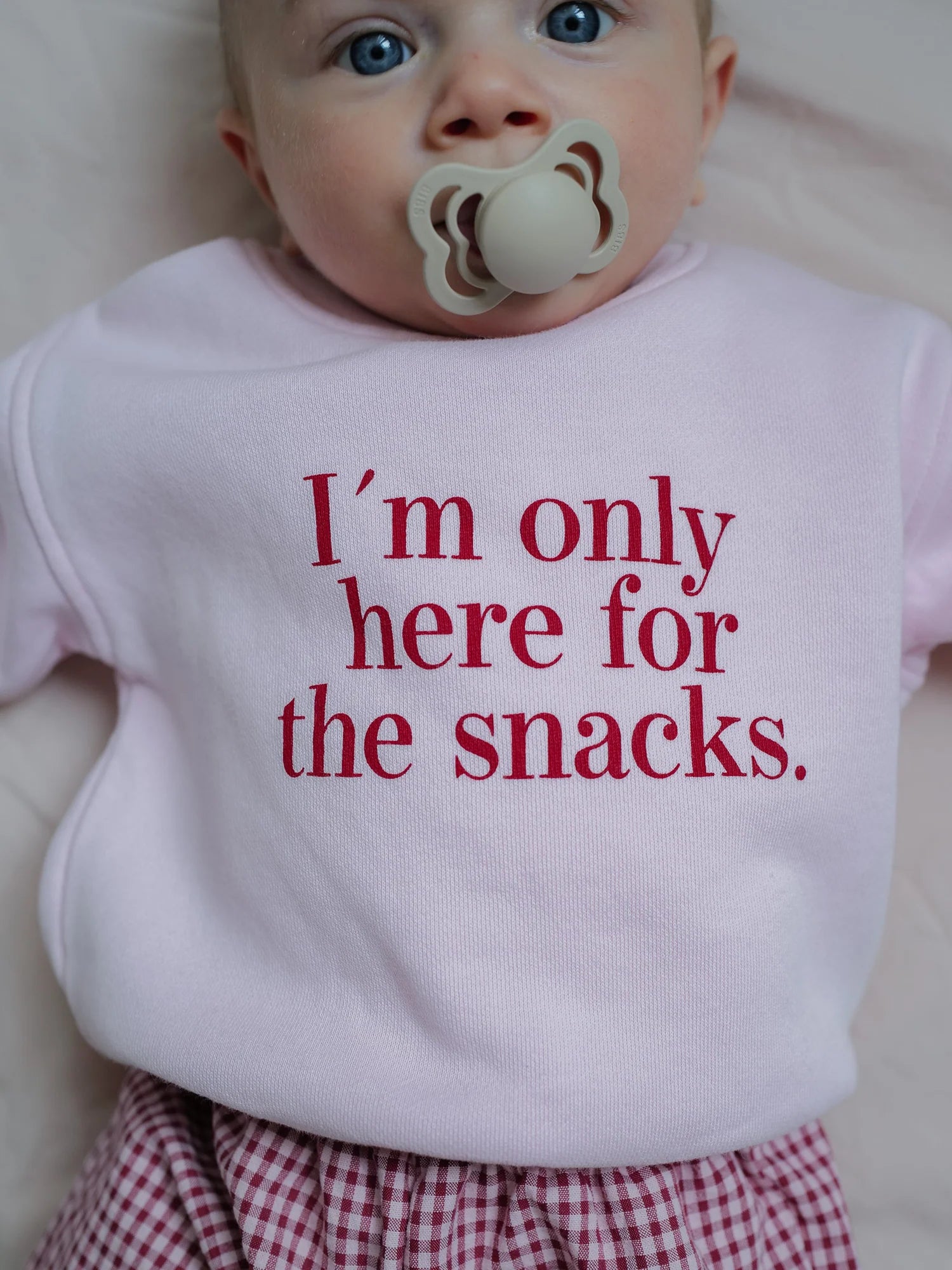 Famvibes Sweater Snacks