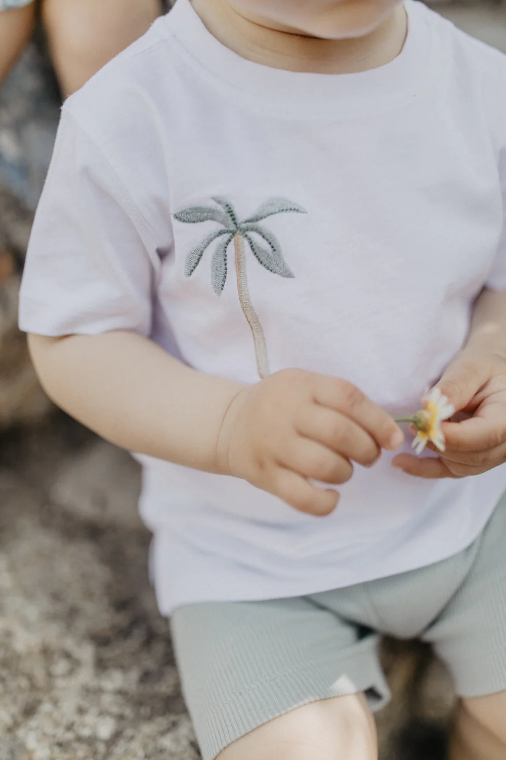 leevje T-Shirt Palme