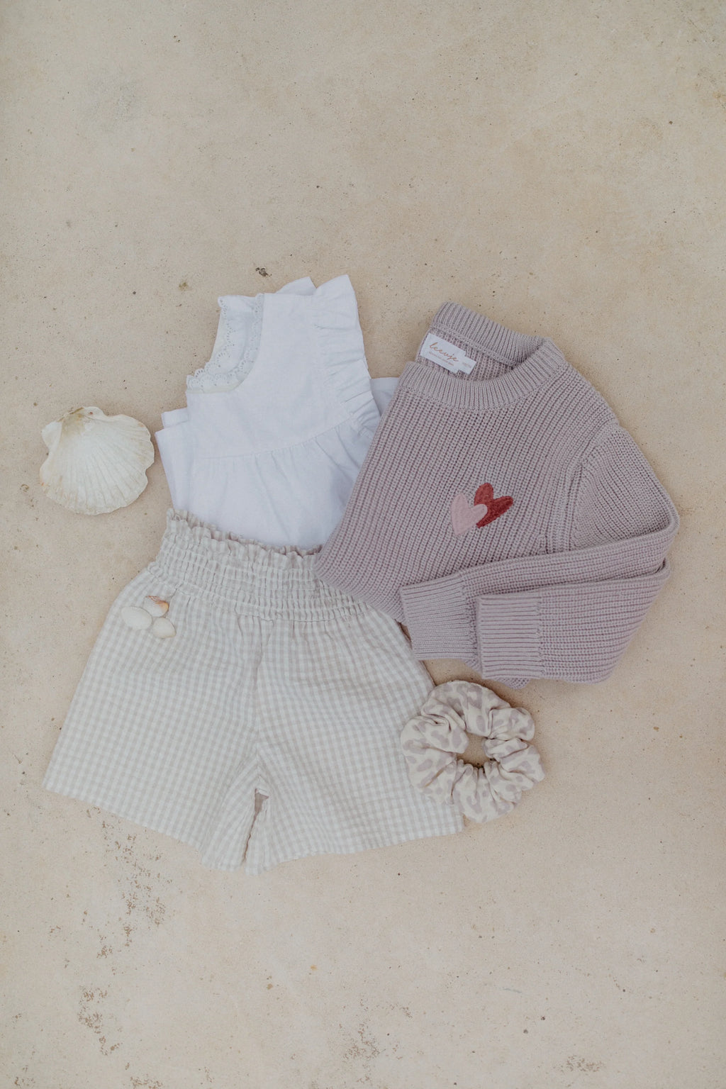 leevje Pullover Hearts