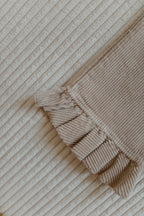 Leevje Cordhose mit Rüschen